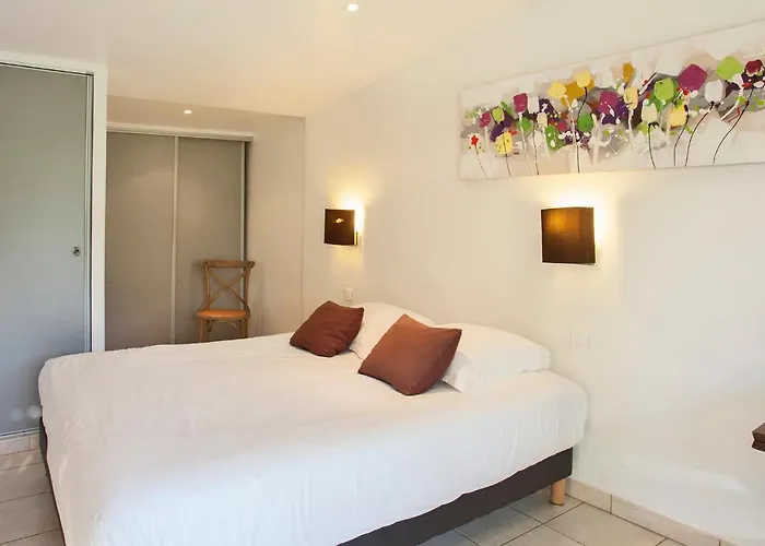 Villa Minivilla Lilas Indépendante à Avec Jardin Et Piscine Jardin Et Bbq *